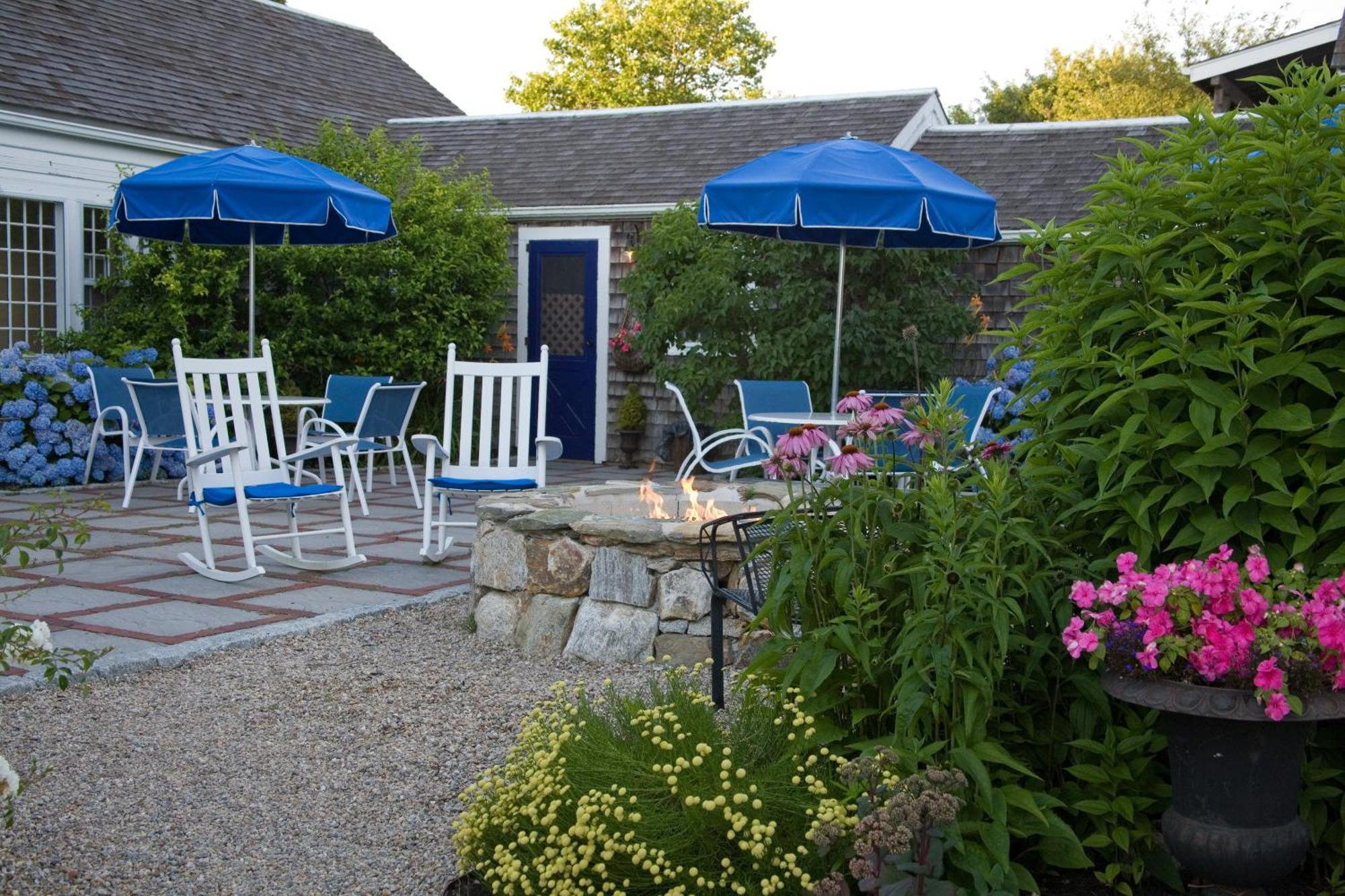 Ship'S Knees Inn East Orleans Bagian luar foto